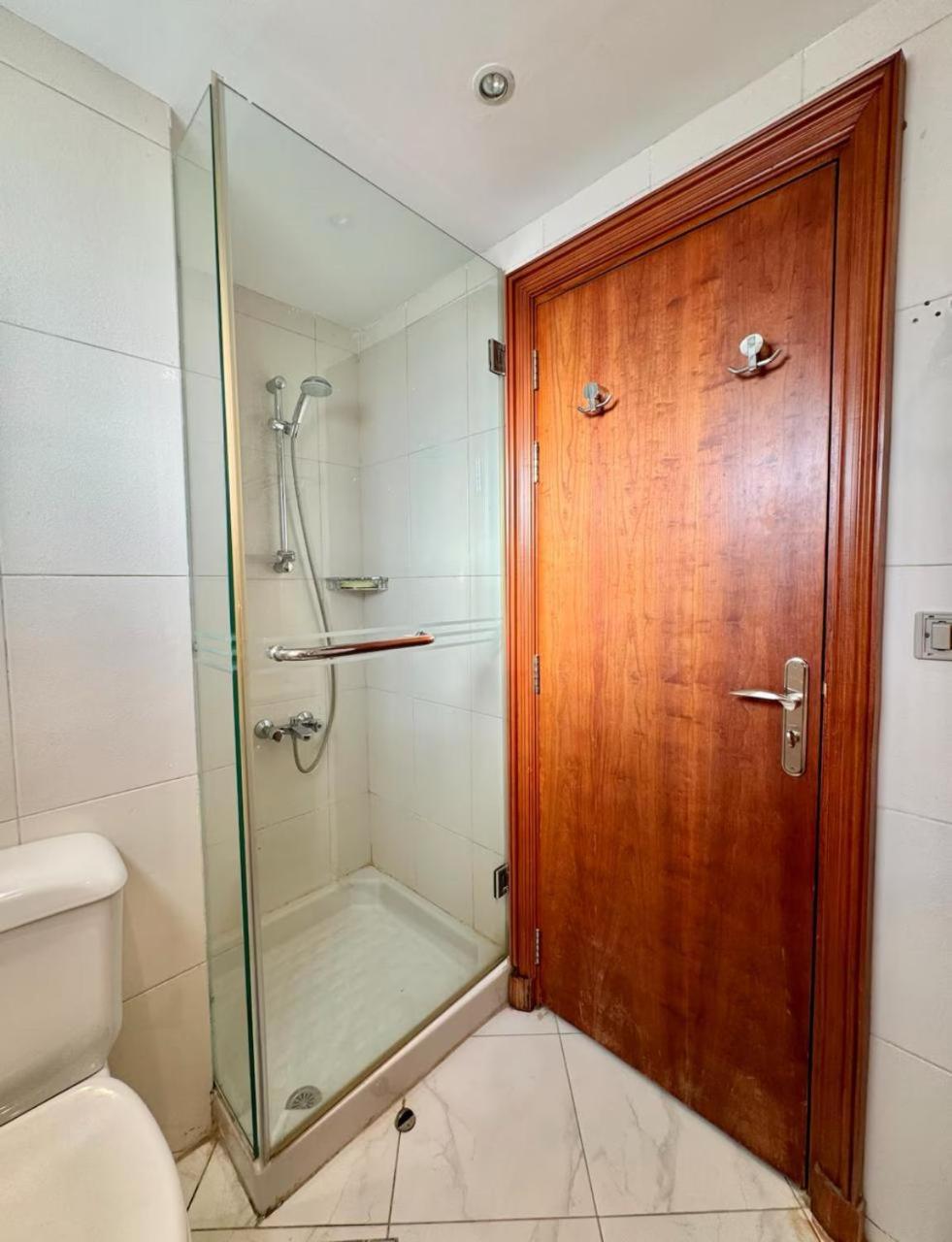 A Sea View Spacious Cheering 5 Bedroom Villa Ain Sokhna "Ain Bay" فيلا كاملة للإيجار قرية العين باي アインソフナ エクステリア 写真